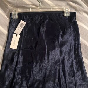 Brand new, beautiful silk skirt